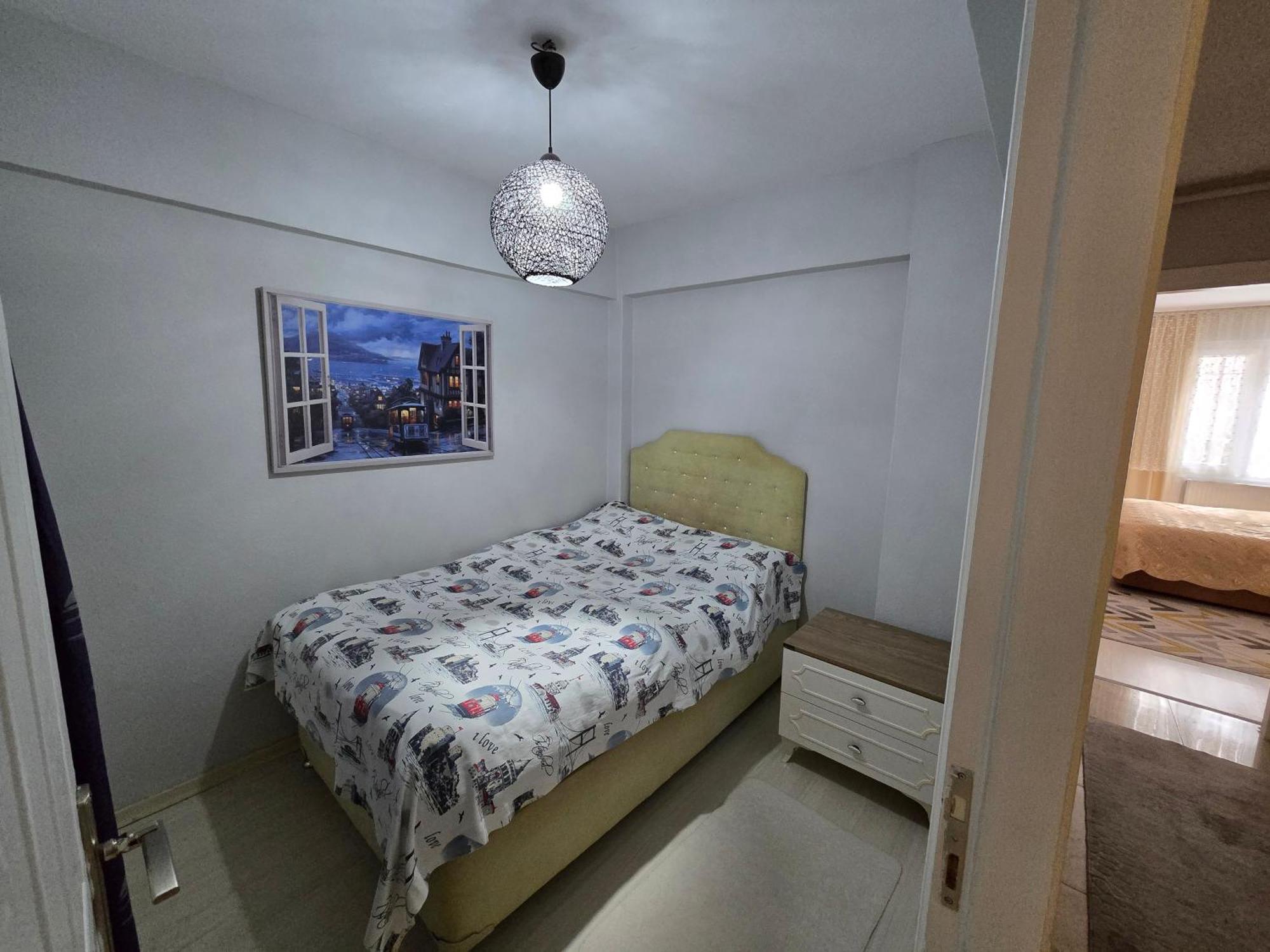 Apartamento 3+1 , Historical Elevator, Warm House Next To Sea Esmirna Exterior foto